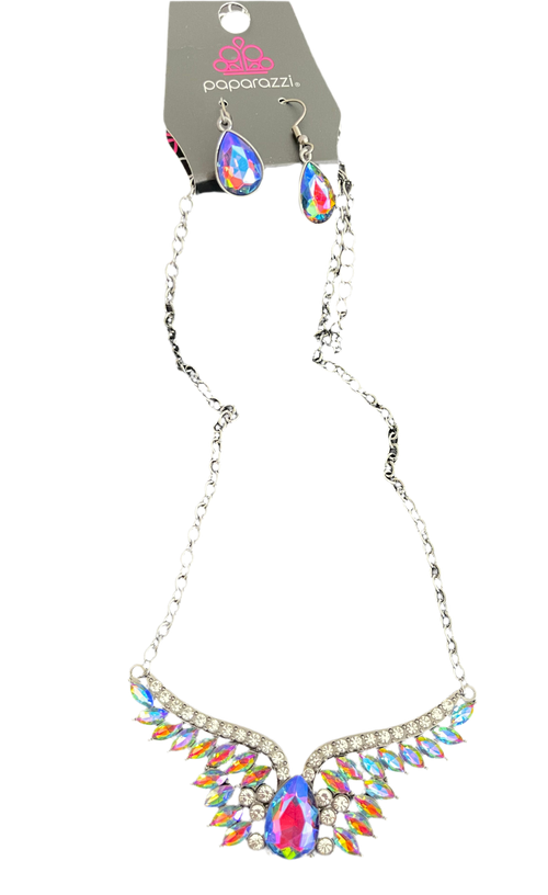 Smoldering Shimmer Necklace
